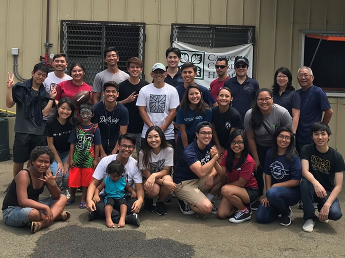 Students and alumni volunteer to help Hawai‘i's homeless