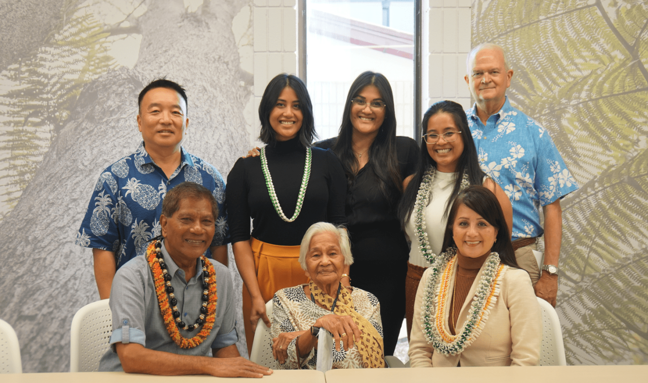 The Casamina family poses for a photo with John Han, UH Foundation vice president for administration and CFO, and Vance Roley, dean of the Shidler College of Business.